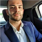 Salve, sono un laureando in lingua inglese e offro lezioni private per preparazione esami/verifiche, aiuto compiti, supporto, etc