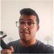 Profesor de viola busca dar clase a alumnos de nivel bajo-medio. Requisitos: ninguno