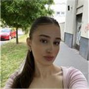 Tutor de inglés para apoyo escolar y conversación