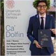 Neolaureato in storia magistrale e diplomato in un liceo scientifico offre lezioni/aiuto compiti.