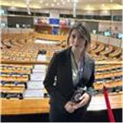 Disponibile per insegnare l'inglese a tutti i livello richiesti!