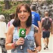 Periodista especializada en Economía. Postgrado de especialista en información económica por la UIPM. 