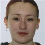 Kaixo! Ofrezco clases particulares de primaria (cualquier materia). Tengo 21 años y estoy cursando 4to de Psicología en Bilbo