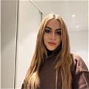 Estudié en un instituto nativo con idiomas como inglés y alemán, llevo 3 años dando clases en español nativo a extranjeros ingleses