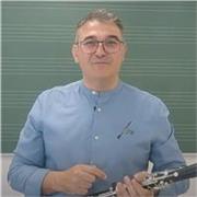 Clases de clarinete personalizadas, todos los niveles, técnica, musicalidad y repertorio profesional.

