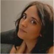 Profesora de gallego para preparar prueba previa a oposiciones.