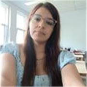 Profesora de química con experiencia en clases de secundaria y química básica