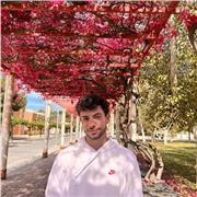 Alumno de 3r curso en el Grado de Educación Primaria de la Universidad de Alicante. Doy clases a niños de entre 6 y 11 años.