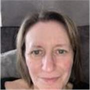Friendly and relaxed online 1-1 English lessons, studying at your personal pace