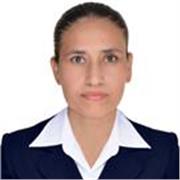 Profesora de Matemática con sólida formación y experiencia