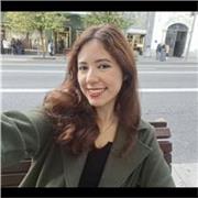 Profesora de pintura de acuarelas, también de óleo