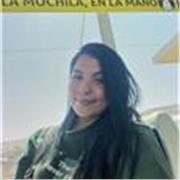 Con experiencia en cuidado de niños y ayuda con los deberes 