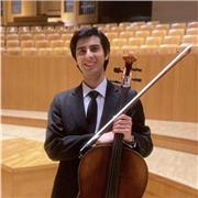 Violonchelista ofrece clases de instrumento todos los niveles