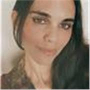 Profesora de Inglés especializada en apoyo escolar online y presencial