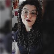 Profesional en Literatura con énfasis editorial. Te compaño en tu proceso creativo