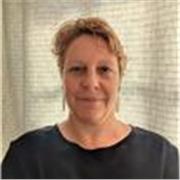 I would like to provide life coaching to young people online .I'm an experienced therapist with excellent empathic listening skill