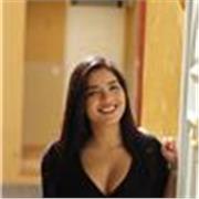 Profesora de historia, con experiencia en clases particulares en España. Master en gestión del patrimonio, museos y arte.