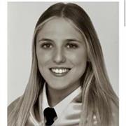 Profesora titulada en Estudios Ingleses y Máster en Formación del Profesorado. Ubicación disponible: Oviedo y Gijón, Asturias.