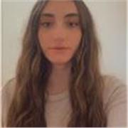 Actualmente cursando psicología y cursos realizados en mindfulness en la infancia y adolescencia e inteligencia emocional 