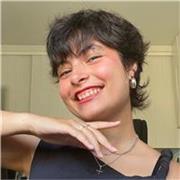 Profesora de inglés orientada a niños, adolescentes y adultos, niveles A1 a C1, sin importar el nivel original del estudiante.