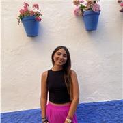 Recién graduada de Bachillerato Sanitario, encantada de ayudarte.
