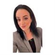 Profesora de inglés especializada en clases online