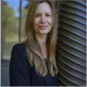 Ich unterrichte gerne einen Yogakurs und unterstütze bei der Konfliktlösung bei Problemen im Alltag oder allgemein