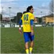 Hai bisogno di una mano con il tuo sport preferito? Ci sono io! Ti insegno quello che devi sapere, sempre con il sorriso!