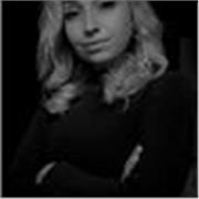 Yoga Lehrerin für alle Alterklassen, unkompliziert und stressfrei 🧘‍♀️