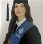 Graduada en química a la que le apasionan los niños 