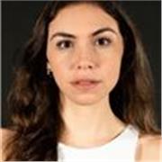 Profesor de español para extranjeros que quieran residir en un país hispanohablante. 