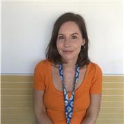 Profesora de inglés con amplia experiencia en secundaria y bachillerato se ofrece para dar clase de preparación de exámenes oficiales, y preparación a EvAU