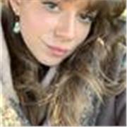 Studentessa di Filosofia al primo anno di università: lezioni/ ripetizioni agli studenti del liceo