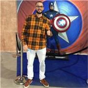 Maestro de educación física pero con vocación en primaría 