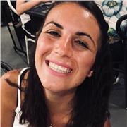 Insegnante di materie scientifiche per ragazzi