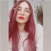 Studentessa universitaria impartisce lezioni di italiano, inglese e storia; aiuta con compiti e studio post scuola