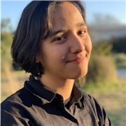 Sabrina étudiante en anglais à Paul valeur donne des cours à domicile