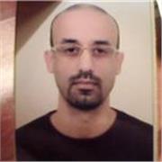 English tutor providing classes for all levels