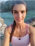 Profesora de yoga certificada por Yoga Alliance con más de 5 años de experiencia. Imparto clases online o presenciales (Valencia)