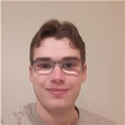 Estudiante de Ingeniería Química da clases de Matemáticas, Física y Química