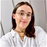 Graduada en Biología que va a comenzar un máster en docencia (MUPES) en la USAL