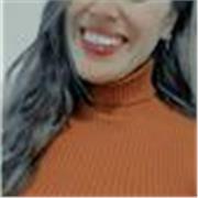 Soy periodista y bailarina profesional. He sido profesora de danza desde los 18 años. Tengo paciencia y pasión por lo que hago.  