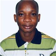 Professeur des Sciences de la vie peut donner des cours aux enfants du primaire