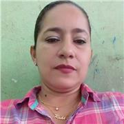 Profesora de lengua dicta clases a niños de todas las edades