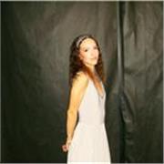 Clases de danza clásica con bailarina profesional: técnica, arte y pasión tras 10 años en escenarios internacionales