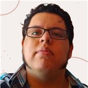 Maestro con conocimientos en diversos campos de la enseñanza
