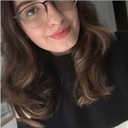 Sono una studentessa universitaria diplomata al liceo linguistico Gioberti con certificazione di inglese e di spagnolo B2