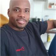 Refuerzo a niños, en cuestión del verbo to be. colores, días de la semana etc