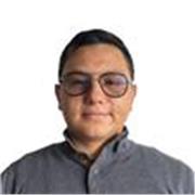 Pisocólogo realizando especialización en pedagogía y docencia, clases de psicología socialcomunitaria, psicoanalisis y humanismo