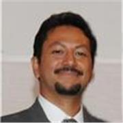 Arquitecto con sólido conocimiento de matemáticas y experiencia en impartir clases on-line